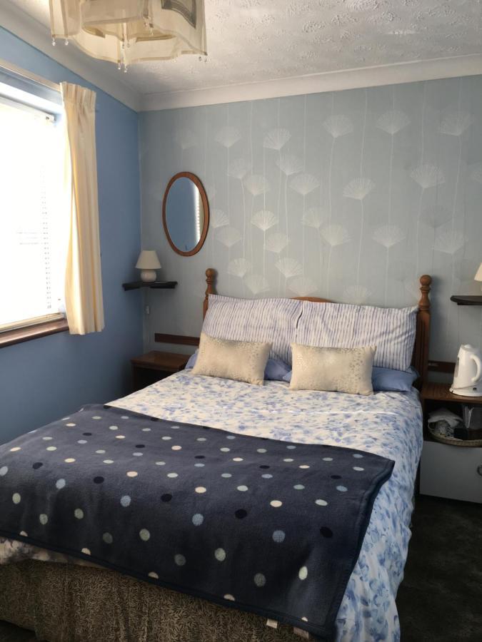 נורוויץ'' Blue Cedar Lodge מראה חיצוני תמונה